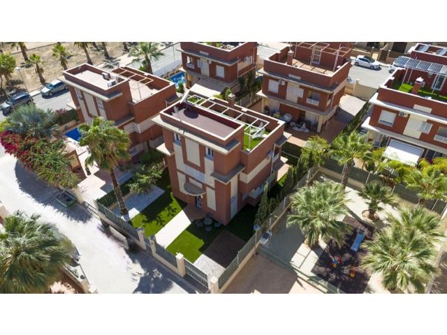 Unifamiliar Separadas En venta en Orihuela photo 0