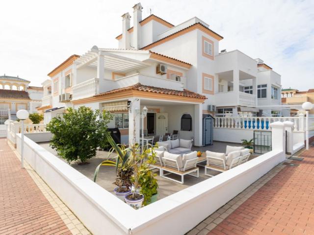 Piso En venta en Aguamarina, Orihuela photo 0