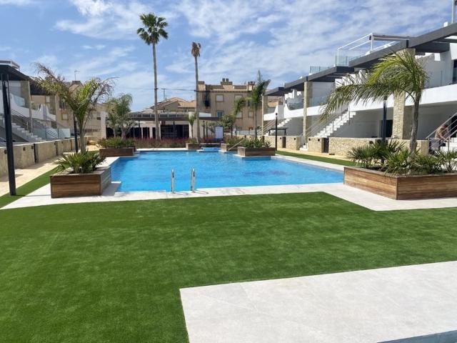 Piso En venta en Punta Prima, Orihuela photo 0