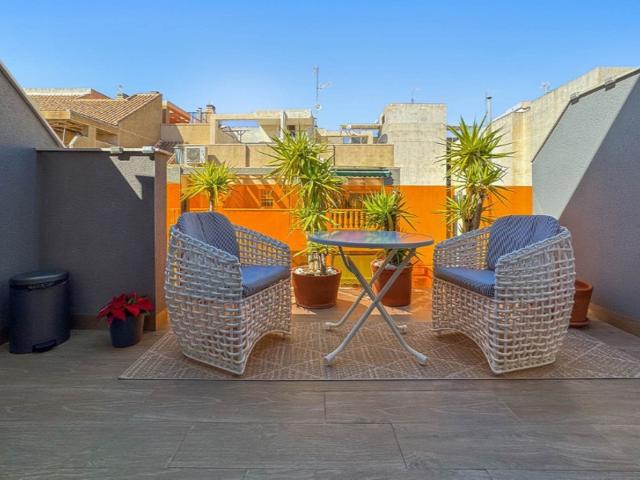  Ático En venta en Zona Playa Del Cura, Torrevieja photo 0