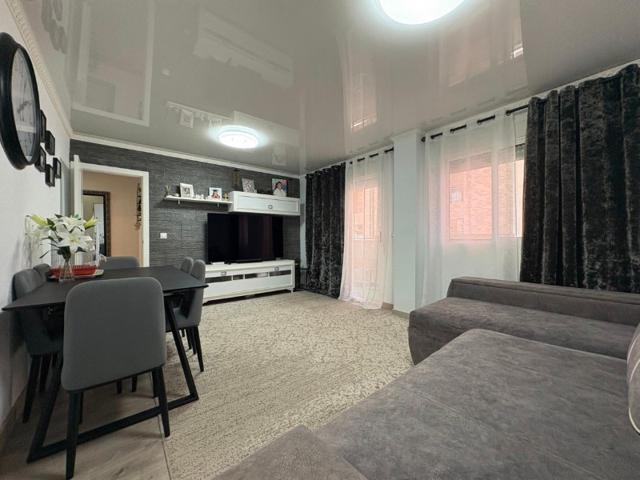 Piso En venta en Torrevieja photo 0