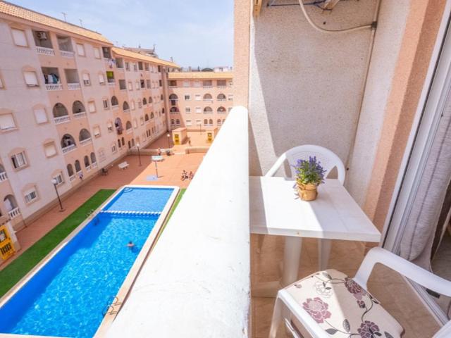 Piso En venta en Torrevieja photo 0