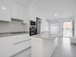 Casa En venta en Torrevieja photo 0
