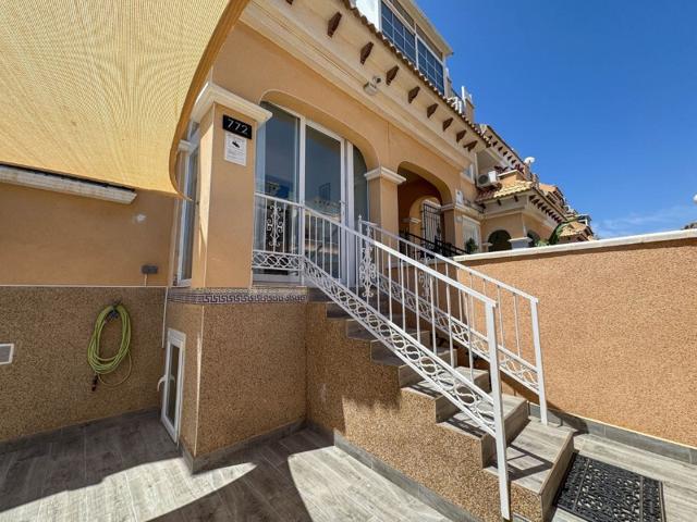 Unifamiliar Separadas En venta en Orihuela photo 0