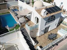 Unifamiliar Separadas En venta en Villamartín - Las Filipinas, Orihuela photo 0