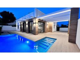 Villa En venta en Orihuela photo 0