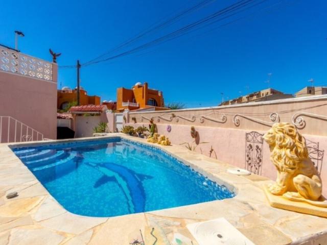 Casa En venta en Zona Los Frutales, Torrevieja photo 0