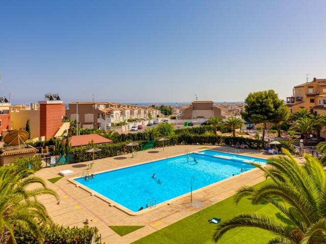 Piso En venta en Torreblanca, Torrevieja photo 0