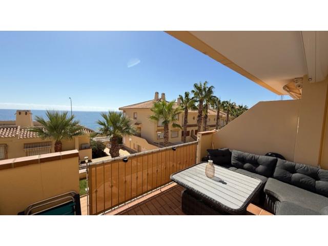 Dúplex En venta en Cabo Roig, Orihuela photo 0