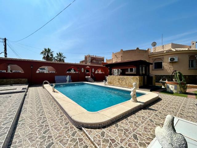 Villa En venta en El Chaparral, Torrevieja photo 0
