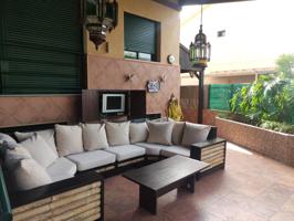 CHALET ESPACIOSO EN LA MEJOR ZONA DEL GOLF DISPONIBLE 1 DE SEPTIEMBRE SOLO LARGA TEMPORADA photo 0