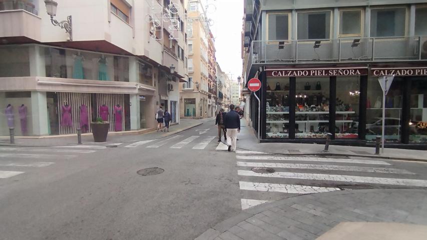 Se vende Local Comercial en Calle Gerona photo 0