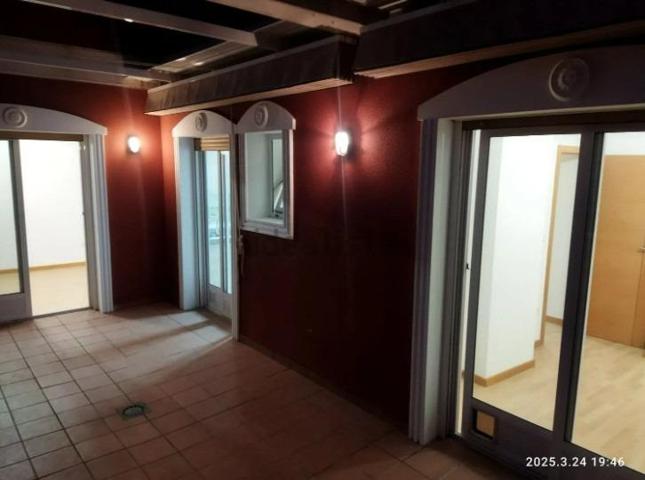 ALQUILER DE LINDA VIVIENDA REFORMADA SIN AMOBLAR Y CON TERRAZA ZONA SAN ANTON photo 0