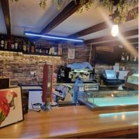 TRASPASO DE LOCAL COMERCIAL CON LICENCIA BAR Y SALIDA DE HUMOS ZONA LA FLORIDA photo 0