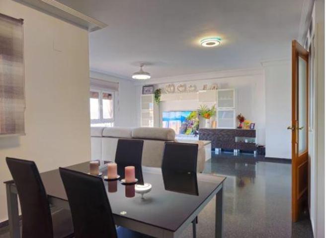 VENTA DE ESTUPENDO ÁTICO DÚPLEX ZONA SAN BLAS-PAU I photo 0