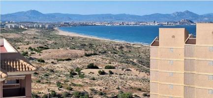 VENTA DE PRECIOSO PISO CON VISTAS DESPEJADAS photo 0