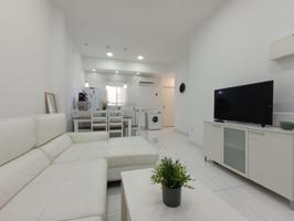 ALQUILER DE LINDA VIVIENDA REFORMADA ZONA CAMPOAMOR photo 0
