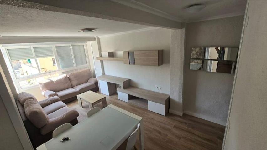 ALQUILER DE VIVIENDA ZONA TOMBOLA DE 3 DORMITORIOS PARA ENTRAR EN AGOSTO photo 0