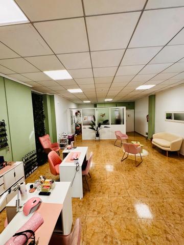 TRASPASO DE EXCELENTE LOCAL COMERCIAL CON ACTIVIDAD ESTETICA Y BELLEZA ZONA SAN JUAN PUEBLO photo 0