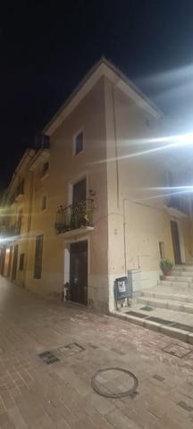 PRECIOSA CASA RUSTICA EN EL PUEBLO DE BIAR photo 0