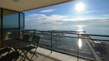 ALQUILER DE EXCELENTE VIVIENDA CON VISTAS ESPECTACULARES AL MAR photo 0