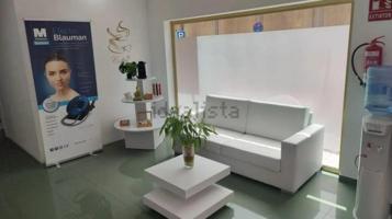 TRASPASO DE EXCELENTE LOCAL COMERCIAL ZONA BENALUA CON ACTIVIDAD CENTRO ESTÉTICO photo 0