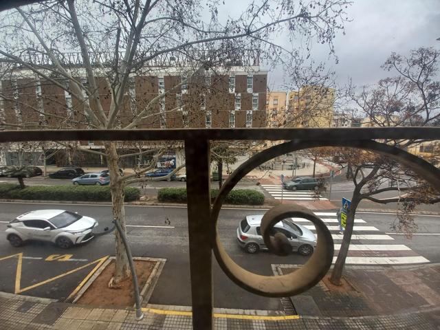 CONSTRUYE EN LA AVENIDA BARCELONA, JUNTO AL PARQUE RIBALTA photo 0