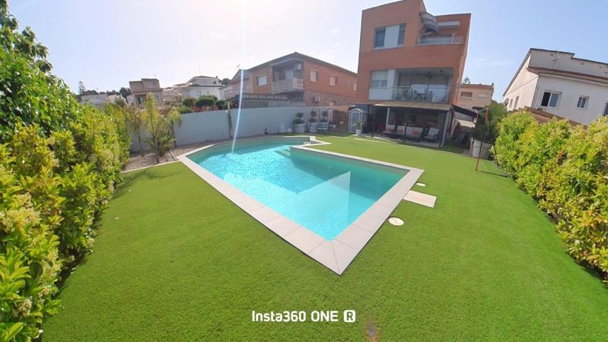 🌴 Espectacular Chalet de Lujo en El Oasis – Con Piscina Privada, Wellness y Mucho Más photo 0