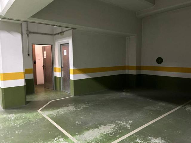 PLAZA DE GARAJE EN LALIN photo 0