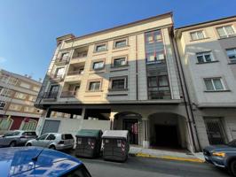 Venta de piso en Lalín photo 0