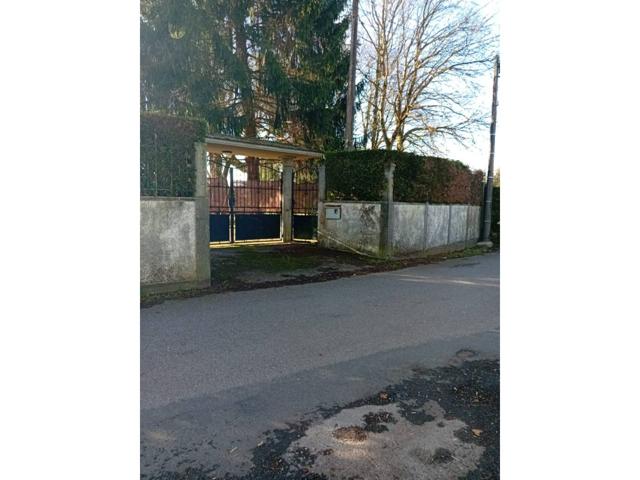 Terreno con piscina en venta en Lalín photo 0
