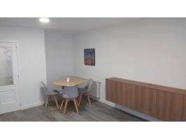 Conjunto de 3 pisos en venta en Lalín photo 0