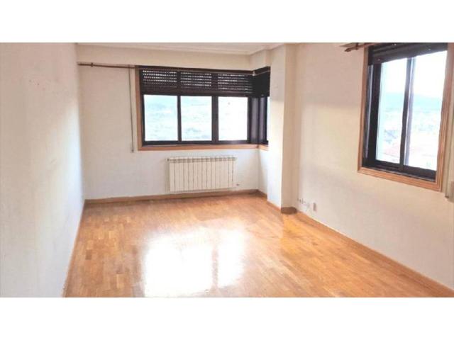 Dúplex en venta en Ourense photo 0