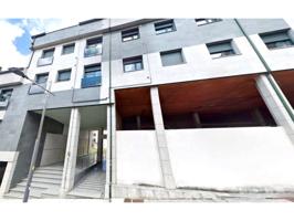 Piso en venta en Lalín photo 0