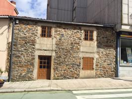 Casa en venta en Lalín photo 0