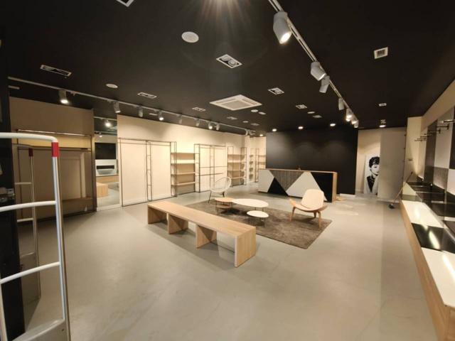 Local comercial en venta en Lalín photo 0