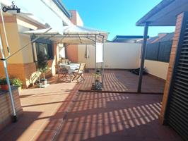 OPORTUNIDAD!!! MAGNÍFICO CHALET ADOSADO EN LEGANES photo 0