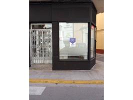Excelente local esquinero en la calle Marti Talens photo 0