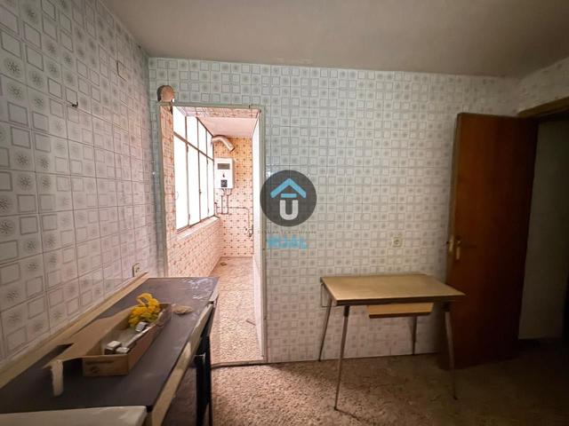PISO EN VENTA EN AV. FCO AGUIRRE TALAVERA photo 0