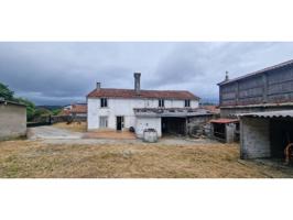 ¡Gran oportunidad en una aldea cercana a Santiago de Compostela! photo 0
