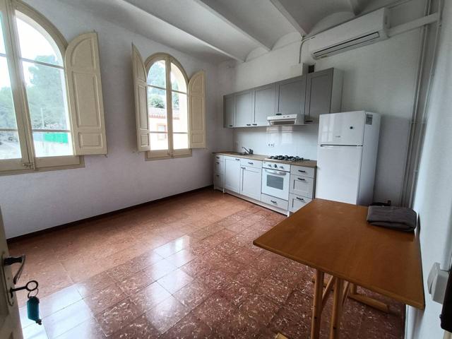 Apartamento de alquiler en Sant Llorenç Savall photo 0