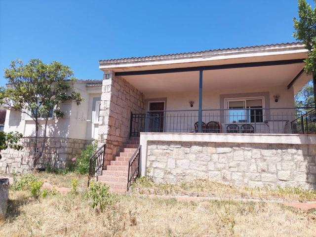 Chalet independiente en El Molar photo 0