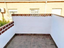 Casa adosada en venta en La Paz-Las Américas-Estación Linares-Baeza(23700) photo 0