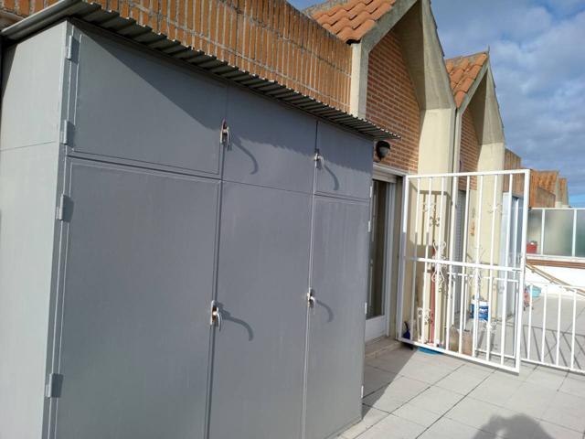 VENTA DE ÁTICO CÉNTRICO EN SANTA MARTA DE TORMES photo 0