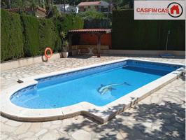 CASA ADOSADA SEGUR DE CALAFELL - 3 HAB. DOBLES - 2 BAÑOS - 1 ASEO - PISCINA COMNITARIA - PARKING photo 0
