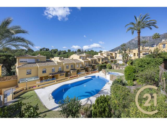 Encantadora Casa Adosada en el Centro de Marbella – A pasos del Pirulí photo 0