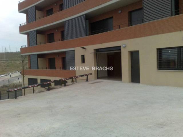LOCAL EN VENTA C- ILLAS MEDAS photo 0