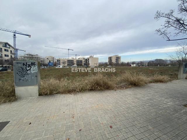 Terreno en venta en L'Hostal-Lledoner photo 0