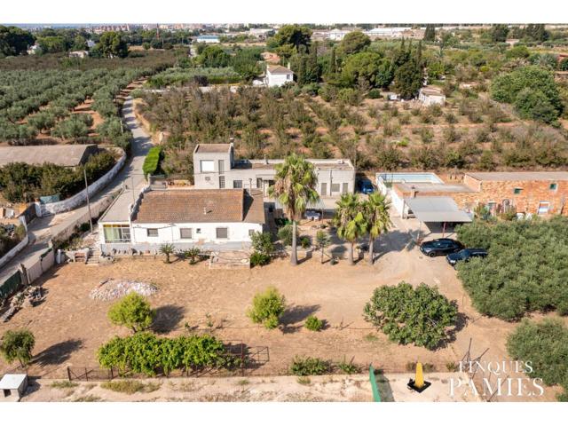 Masía con dos viviendas independientes con infinitas posibilidades!!! photo 0