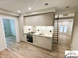 Venta de Apartamento nuevo junto a la playa de Caleta photo 0